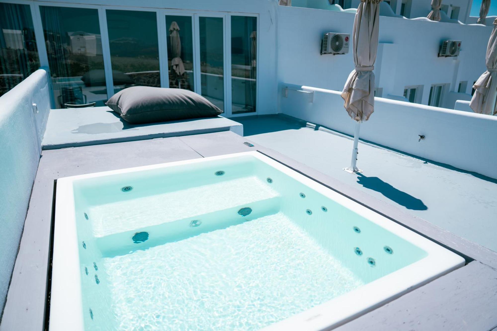 Akrotírion Serenita Luxury Suites מראה חיצוני תמונה