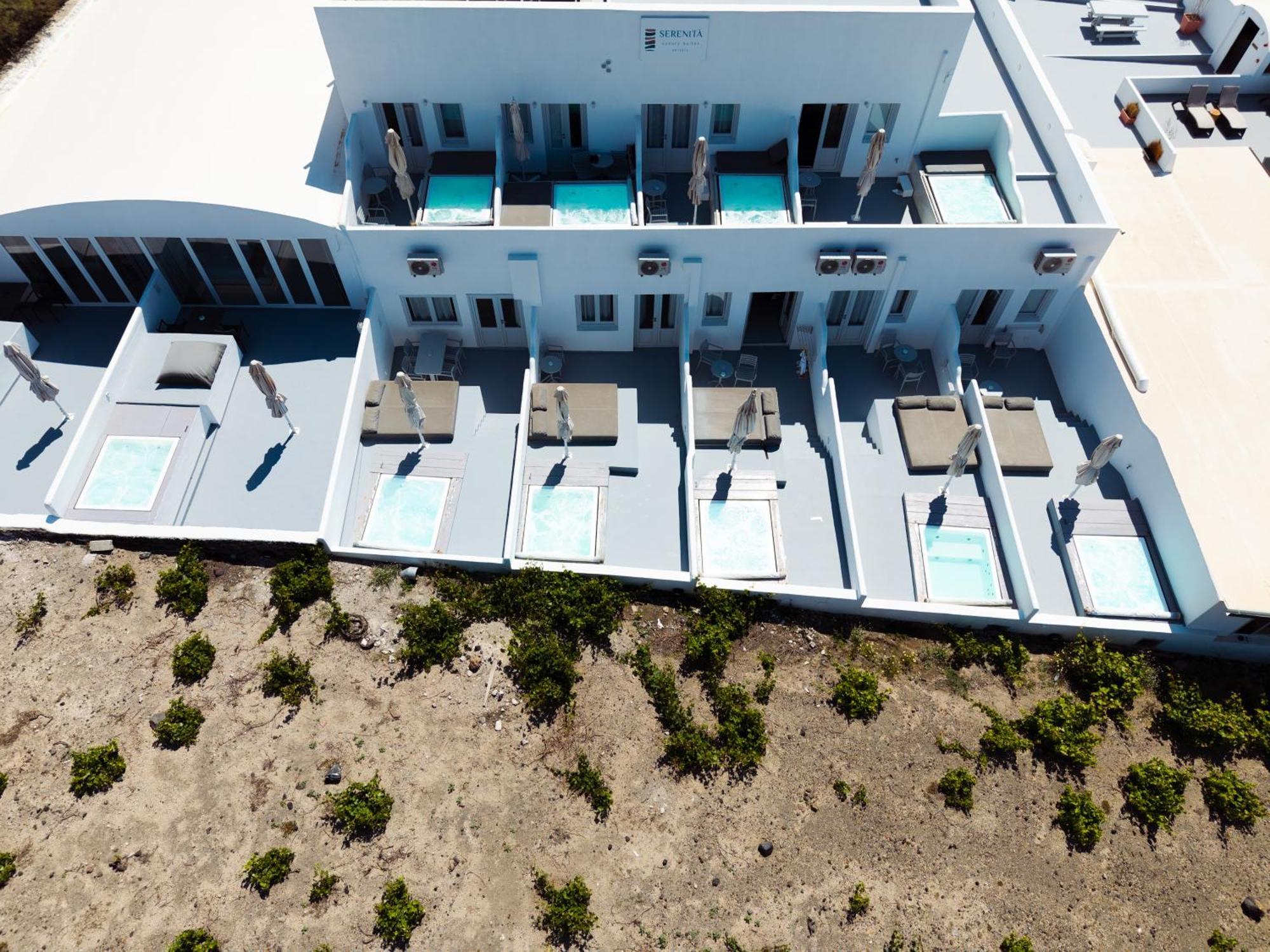 Akrotírion Serenita Luxury Suites מראה חיצוני תמונה