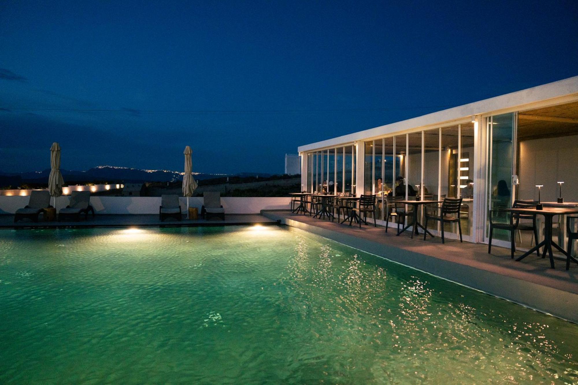 Akrotírion Serenita Luxury Suites מראה חיצוני תמונה