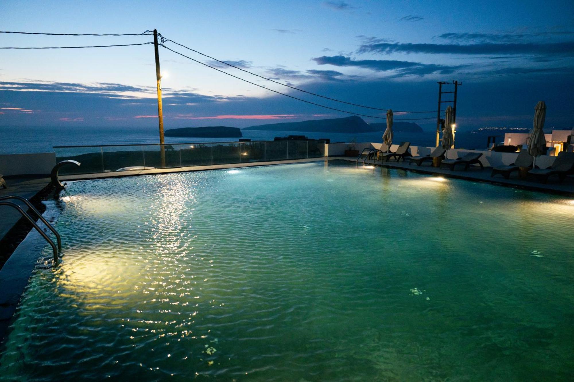 Akrotírion Serenita Luxury Suites מראה חיצוני תמונה
